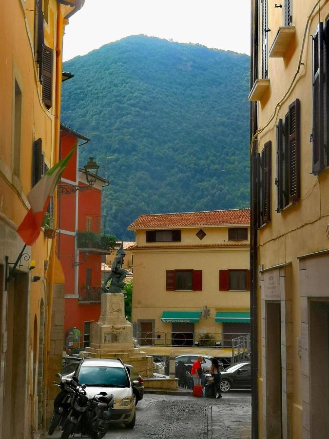 Casina Di Paolo E Maria Apartment Supino ภายนอก รูปภาพ
